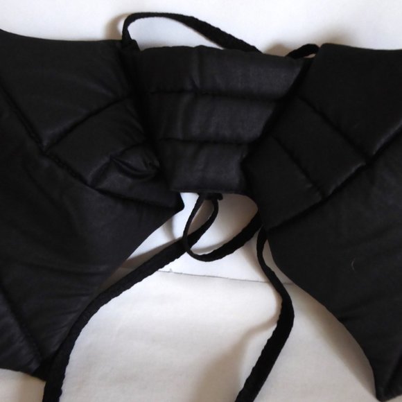 HALLOWEEN PET COSTUME DOG CAT BLACK QUILTED VAMPIRE BAT WINGS (NEW NEVER USED) - Picture 10 of 10